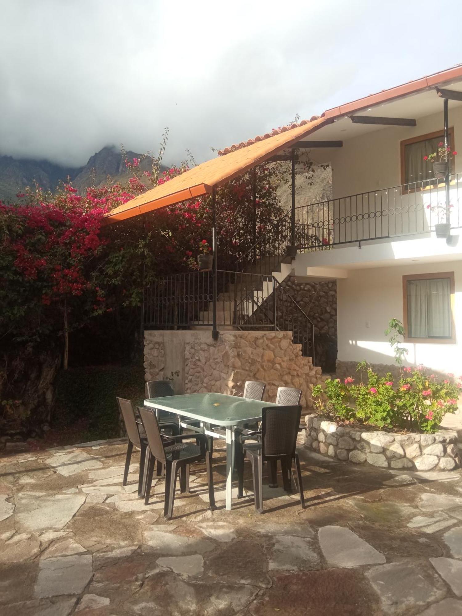 Casa De Mama Valle - Урубамба Екстер'єр фото